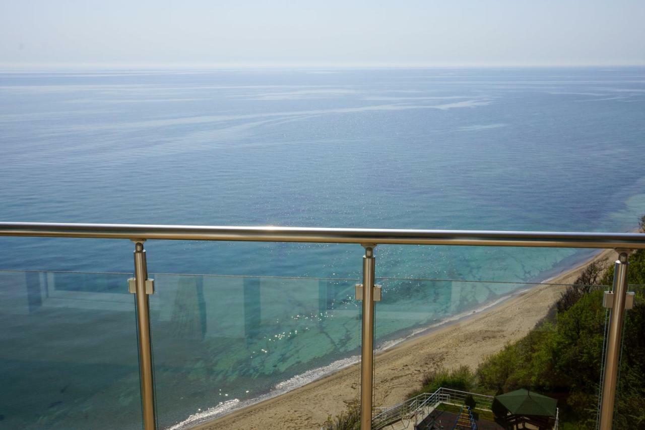 Silver Beach Delux Apartments Бяла Экстерьер фото