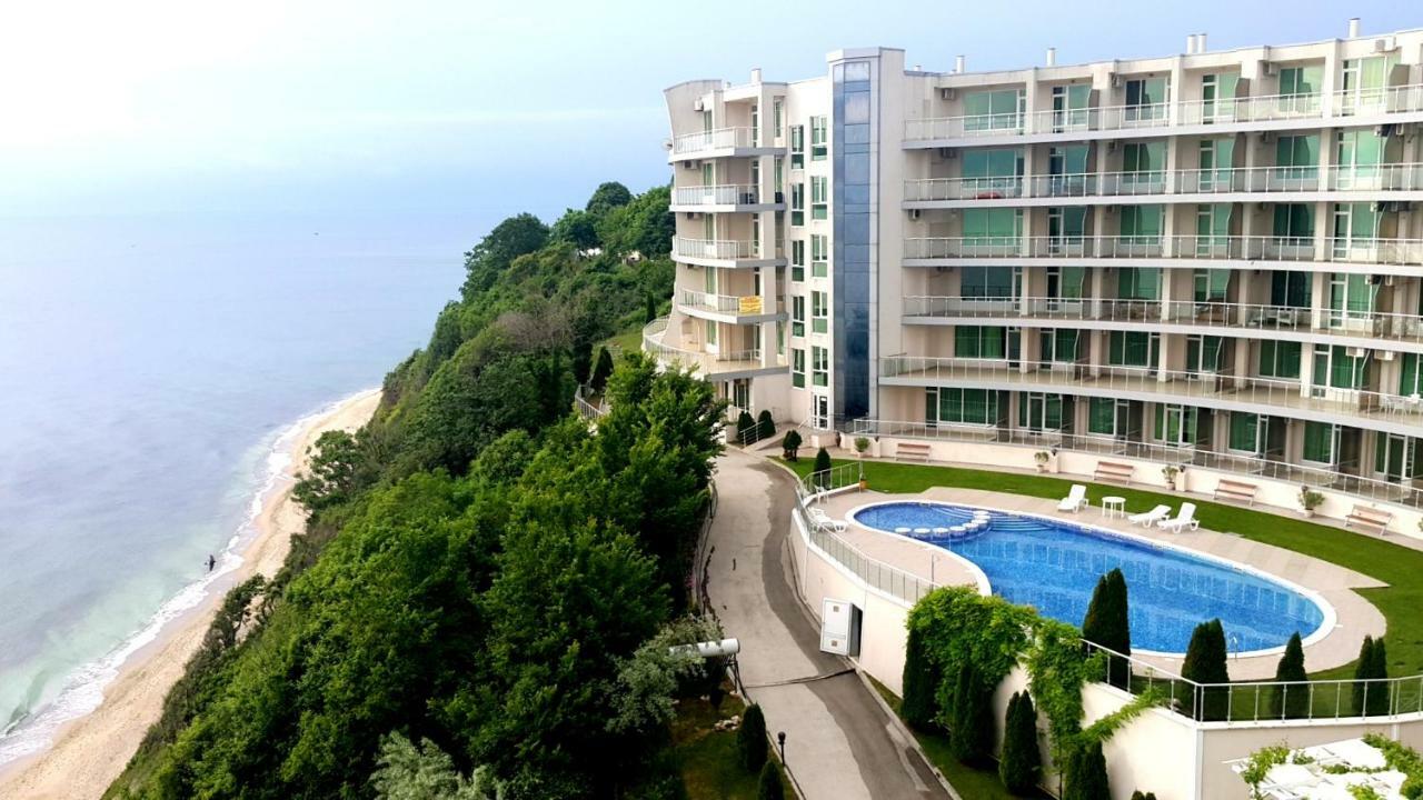 Silver Beach Delux Apartments Бяла Экстерьер фото