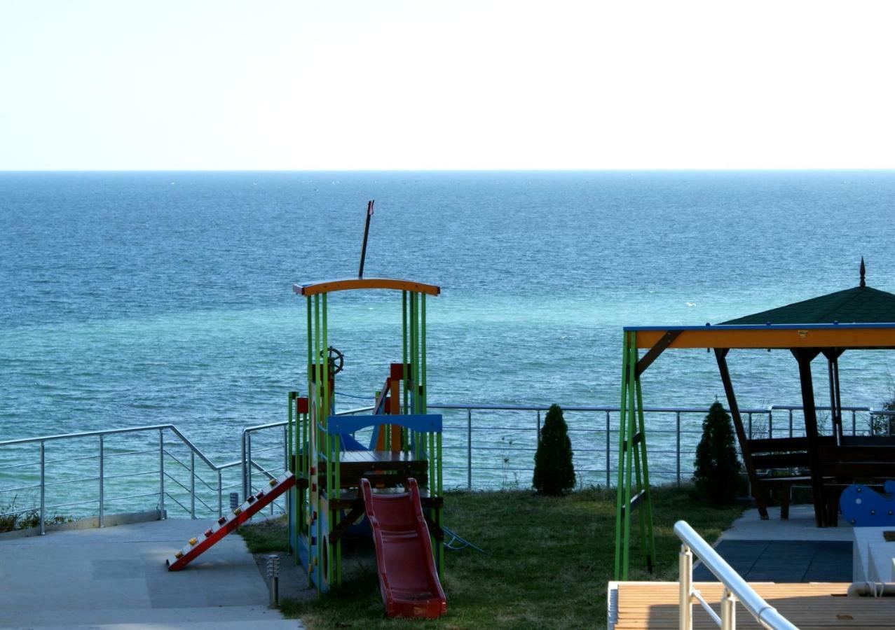 Silver Beach Delux Apartments Бяла Экстерьер фото