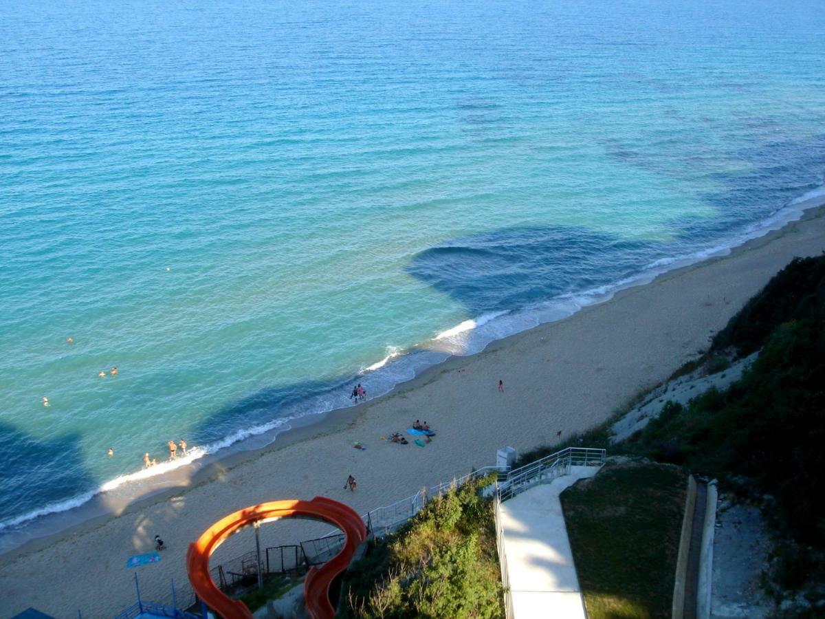 Silver Beach Delux Apartments Бяла Экстерьер фото