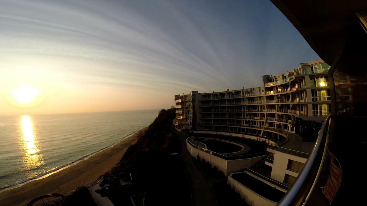 Silver Beach Delux Apartments Бяла Экстерьер фото